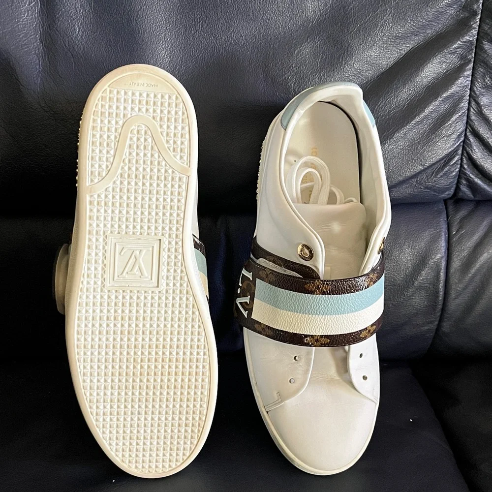 Louis Vuitton White and Brown Sneakers - Picture 8 of 8